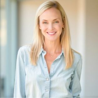 CMW 2023 Speaker: Kate Houston Bio Picture