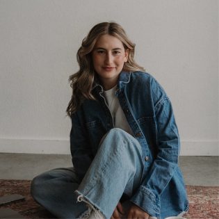 CMW 2023 Speaker: Robin Simon Wood Bio Picture