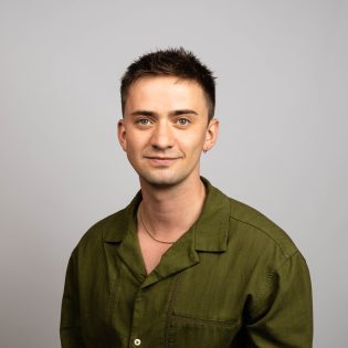 CMW 2023 Speaker: Andrew Tindall Bio Picture