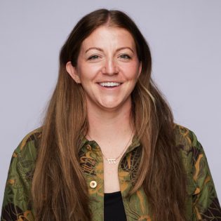CMW 2023 Speaker: Jen Cornwell Bio Picture