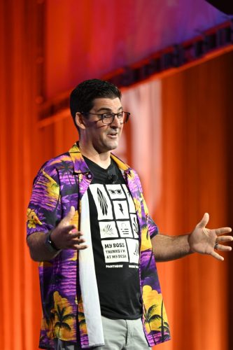 Keynote-Stage-11