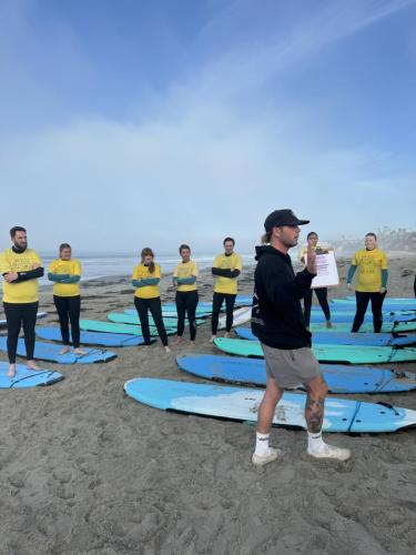 Surfing-Lesson-1-1